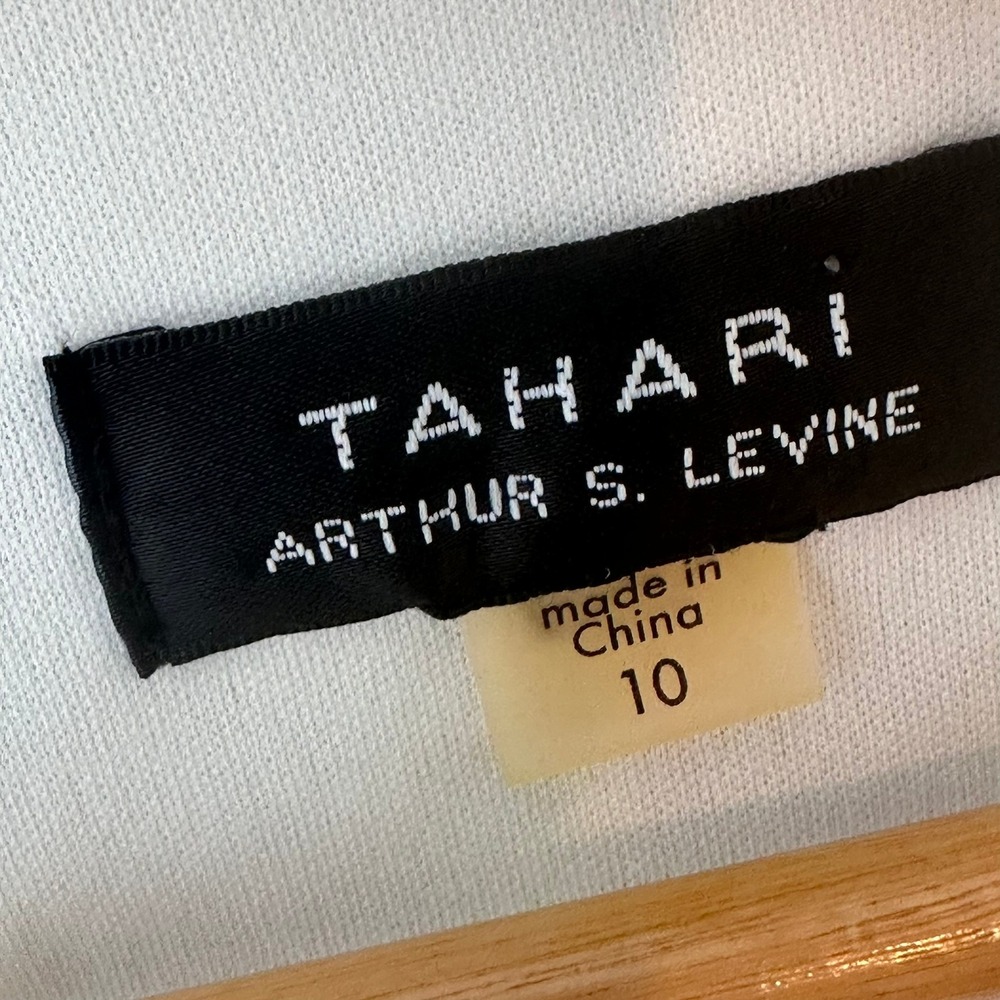 Tahari‎ Arthur S Levine Womens Ivory Floral Bell Sleeve Shift Dress Size 10 - Picture 6 of 9